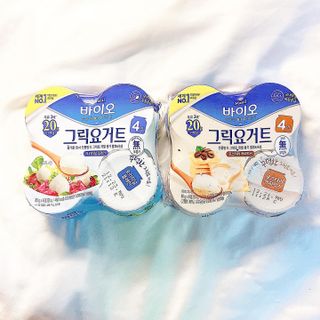 매일바이오 그릭요거트 오리지널 플레인 4개, 로스터리 커피믹스 4개 — 5점을 준 리뷰어가 2021년 12월 올린 사용 사진