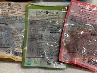 하나마이 [마마쿡] 전 청와대 천상현 셰프의 밑반찬  5종세트(소고기 장조림+연근조림+진미채+간장김자반+새우김자반) — 5점을 준 리뷰어가 2023년 4월 올린 사용 사진