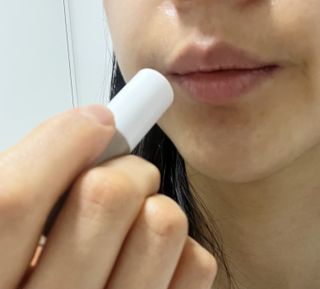 더사가오브수 [사가수] 효혜윤 보태니컬 에너지 에센스인로션 20ml /아이포올 스틱 3g — 5점을 준 리뷰어가 2023년 2월 올린 사용 사진