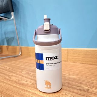 모즈스웨덴 MOZ 스웨덴 316 스텐 대용량 원터치 손잡이 보냉보온병 — 5점을 준 리뷰어가 2023년 8월 올린 사용 사진