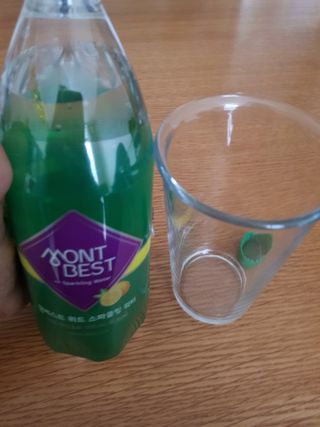 몽베스트 Montbest with Sparkling water Lemon OR Lime 20병(랜덤) — 5점을 준 리뷰어가 2021년 10월 올린 사용 사진