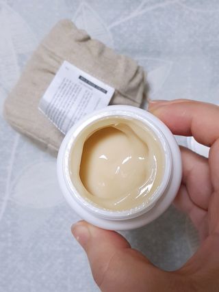 AYU25[아유트웬티파이브]다마스크로즈워터 베이스 천연 수분 촉촉 크림 — 4점을 준 리뷰어가 2021년 3월 올린 사용 사진