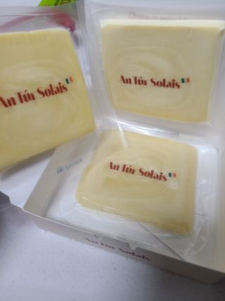 앙투어솔레 아일랜드 구워먹는 치즈 100 자연 치즈 와인안주 300g(100g x 3팩) — 4.5점을 준 리뷰어가 2022년 8월 올린 사용 사진