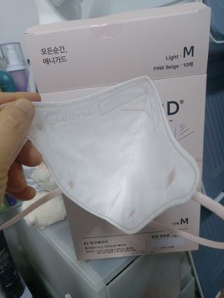 [애니가드] 셋업 메베마스크라이트  (대형 4컬러 + 중형 4컬러) — 5점을 준 리뷰어가 2022년 6월 올린 사용 사진