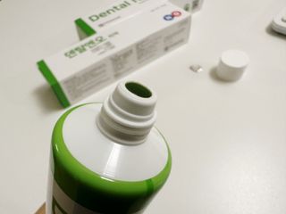 프리마인 유해균 뿐만 아니라 유익균까지 씻어내는 치약은 그만, 건강한 구강환경을 만드는 덴탈엔오 — 5점을 준 리뷰어가 2023년 3월 올린 사용 사진