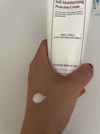 셀프 모이스처라이징 프로텍션 크림 셀프 모이스처라이징 프로텍션크림 — 4점을 준 리뷰어가 2022년 4월 올린 사용 사진