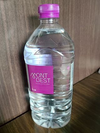 몽베스트 MONTBEST 1L 12입 — 5점을 준 리뷰어가 2022년 2월 올린 사용 사진