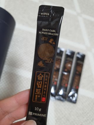 프리마인 자체 기업부설 연구소에서 찾아낸 건강한 수면의 비밀.  슬립토 플러스 30포 — 5점을 준 리뷰어가 2021년 10월 올린 사용 사진