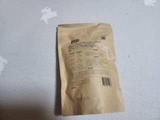 [보헤리] 국내산 강아지 육포간식 바삭 64 2종 — 3점을 준 리뷰어가 2022년 4월 올린 사용 사진