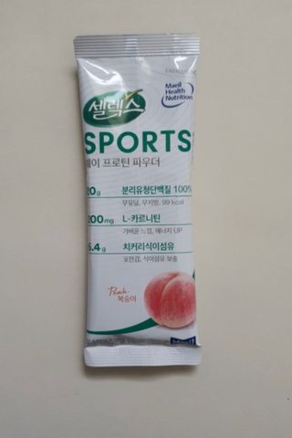 셀렉스스포츠 [복숭아맛] 셀렉스 스포츠 웨이 프로틴 파우더 스틱형 — 5점을 준 리뷰어가 2021년 5월 올린 사용 사진