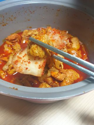 (주)마니커 마니커 닭고기 덧살구이 2종(올리브소금&핫칠리) [냉동 500g] — 5점을 준 리뷰어가 2022년 12월 올린 사용 사진