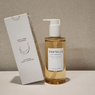 스킨1004 [SKIN1004] 마다가스카르 센텔라 라이트 클렌징 오일 200ml — 5점을 준 리뷰어가 2024년 8월 올린 사용 사진