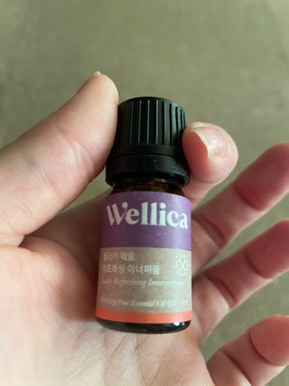 웰리카_V CARE 웰리카 락토 리프레싱 이너퍼퓸 — 5점을 준 리뷰어가 2021년 1월 올린 사용 사진