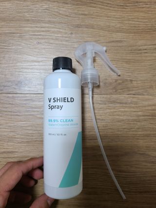 브이쉴드 살균 스프레이 300ml — 5점을 준 리뷰어가 2021년 7월 올린 사용 사진