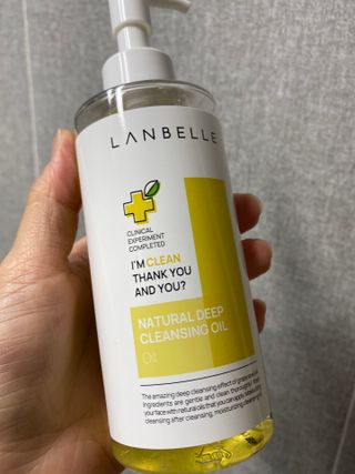 랑벨 내츄럴 딥 클렌징 오일 200ml (저자극 약산성 천연 클렌징) — 5점을 준 리뷰어가 2022년 6월 올린 사용 사진