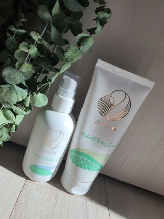 mom e 맘이 내추럴 베이비 케어 크림+바디오일 — 5점을 준 리뷰어가 2021년 1월 올린 사용 사진