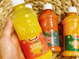 탐라원 제주의 맛, 몬딱주스 4종세트 - 한라봉몬딱주스, 천혜향몬딱주스, 청귤에이드, 당근몬딱주스 — 4점을 준 리뷰어가 2021년 7월 올린 사용 사진