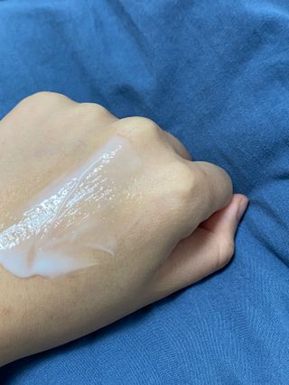 랑벨 수퍼내츄럴 아쿠아 수딩 크림 100ml — 5점을 준 리뷰어가 2022년 6월 올린 사용 사진