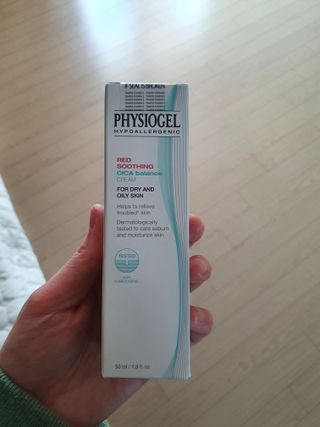 피지오겔 레드수딩 시카밸런스 크림 50ml — 5점을 준 리뷰어가 2022년 4월 올린 사용 사진