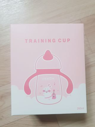 유비맘 트라이탄 코니빨대컵_컬러 랜덤 발송 — 5점을 준 리뷰어가 2021년 1월 올린 사용 사진