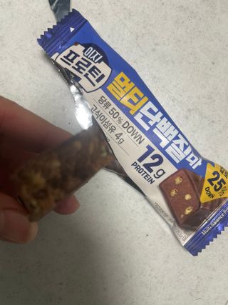 이지프로틴바 3종x각 2ea (고단백질바, 멀티단백질바, 식물성단백질바) — 5점을 준 리뷰어가 2024년 2월 올린 사용 사진