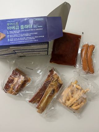 [테이스티나인] [레디잇x부루마불] 부어스트 바베큐 플래터 1000g — 5점을 준 리뷰어가 2022년 5월 올린 사용 사진