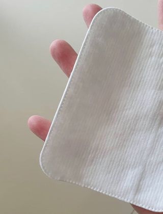 디어엘로디 프리미엄 유기농 베이비 솜티슈 40매 3 + 1 PACK — 4점을 준 리뷰어가 2021년 2월 올린 사용 사진