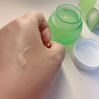 [후르디아] 모공케어 겉보속촉 여름 수분크림 — 3.5점을 준 리뷰어가 2021년 6월 올린 사용 사진
