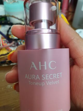 AHC 아우라 시크릿 톤업 벨벳 — 5점을 준 리뷰어가 2021년 4월 올린 사용 사진