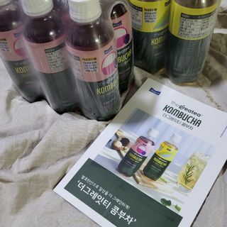 더그레잇티 콤부차 300ml *12개입 (오리지널 6개+베리리치 6개) — 5점을 준 리뷰어가 2022년 7월 올린 사용 사진