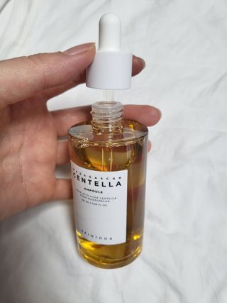 [스킨1004] 마다가스카르 센텔라 앰플 100ml — 5점을 준 리뷰어가 2024년 5월 올린 사용 사진