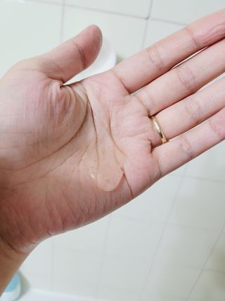 [바디홈즈] 골드 마유 샴푸 — 5점을 준 리뷰어가 2021년 11월 올린 사용 사진