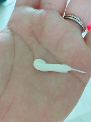 mom e 맘이 내추럴 베이비 케어 샴푸앤바스+로션 — 4점을 준 리뷰어가 2021년 1월 올린 사용 사진