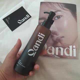 헤어플러스 콴디 플러피 클라우드 버블 팩 클렌저 — 5점을 준 리뷰어가 2021년 5월 올린 사용 사진