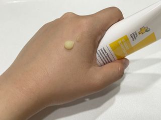 랑벨 비타 에너지 잡티 크림 75ml (피부 속 기미완화크림) — 5점을 준 리뷰어가 2022년 6월 올린 사용 사진