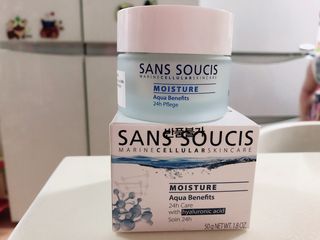 산수시 아쿠아 베네핏 24h 수부지 물광 속건조 수분크림 50ml — 4.5점을 준 리뷰어가 2021년 6월 올린 사용 사진