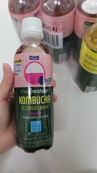 더그레잇티 콤부차 [매일유업] 더그레잇티 44kcal 콤부차 300ml *12개입 (오리지널 6개+베리리치 6개) — 5점을 준 리뷰어가 2023년 7월 올린 사용 사진