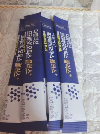 메이준뉴트리 더블액션 프리바이오틱스 플러스+ — 5점을 준 리뷰어가 2021년 4월 올린 사용 사진