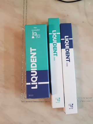 리퀴덴트 오랄케어 온가족용 리퀴덴트 더더 오랄케어 무불소 치약 + 임상시험완료 이중 미세 엠보싱 칫솔 올데이세트 — 5점을 준 리뷰어가 2020년 12월 올린 사용 사진