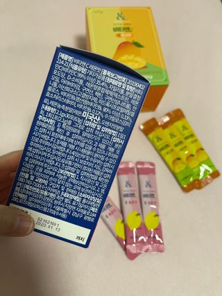 비타앤C 레몬맛, 망고맛 — 5점을 준 리뷰어가 2021년 6월 올린 사용 사진