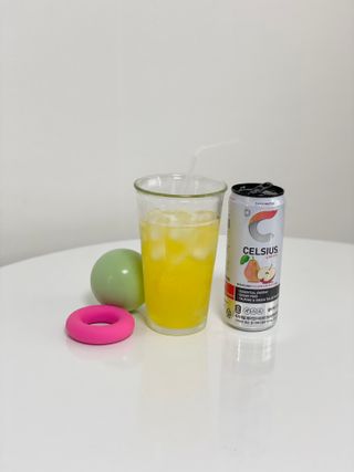 셀시어스 오리지널 325ml 에너지 비타민 피트니스 드링크(24can) 다이어트 음료 — 4.5점을 준 리뷰어가 2022년 5월 올린 사용 사진