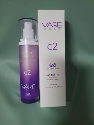 바르셀 주름개선 리프팅 영양크림 인텐시브 리포좀 더블크림-C2 50ml — 3.5점을 준 리뷰어가 2021년 11월 올린 사용 사진