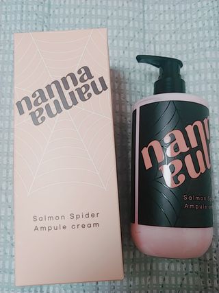 난나 살몬 스파이더 검버섯 미백 톤업 화이트닝 연어 앰플 크림 300ml 대용량 — 5점을 준 리뷰어가 2022년 8월 올린 사용 사진