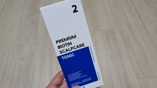 클라우드랩 프리미엄 비오틴 스칼프 케어 토닉 — 3.5점을 준 리뷰어가 2021년 5월 올린 사용 사진