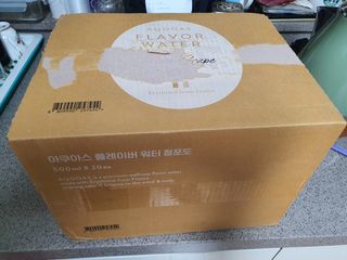 아쿠아스 플레이버워터 [아쿠아스] 제로칼로리 플레이버워터 복숭아/청포도 1BOX 20개입 — 4.5점을 준 리뷰어가 2021년 4월 올린 사용 사진