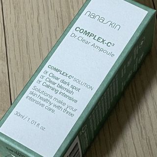 나나스킨 콤플렉스씨쓰리닥터클리어앰플 — 5점을 준 리뷰어가 2021년 10월 올린 사용 사진