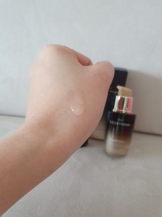 수려한 더블랙세럼 15ml — 5점을 준 리뷰어가 2022년 3월 올린 사용 사진