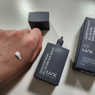 UVX 퀀텀 마스 올인원 선세럼 — 5점을 준 리뷰어가 2024년 1월 올린 사용 사진