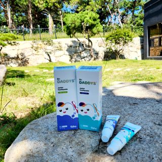 닥터데디스 안심불소 튼튼치약(청포도, 민트 중 택 1) 60g + 여행용 미니 치약 15g — 5점을 준 리뷰어가 2022년 9월 올린 사용 사진
