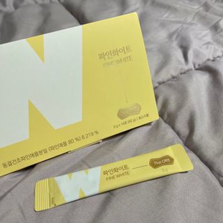 디오르 파인화이트 — 5점을 준 리뷰어가 2022년 2월 올린 사용 사진